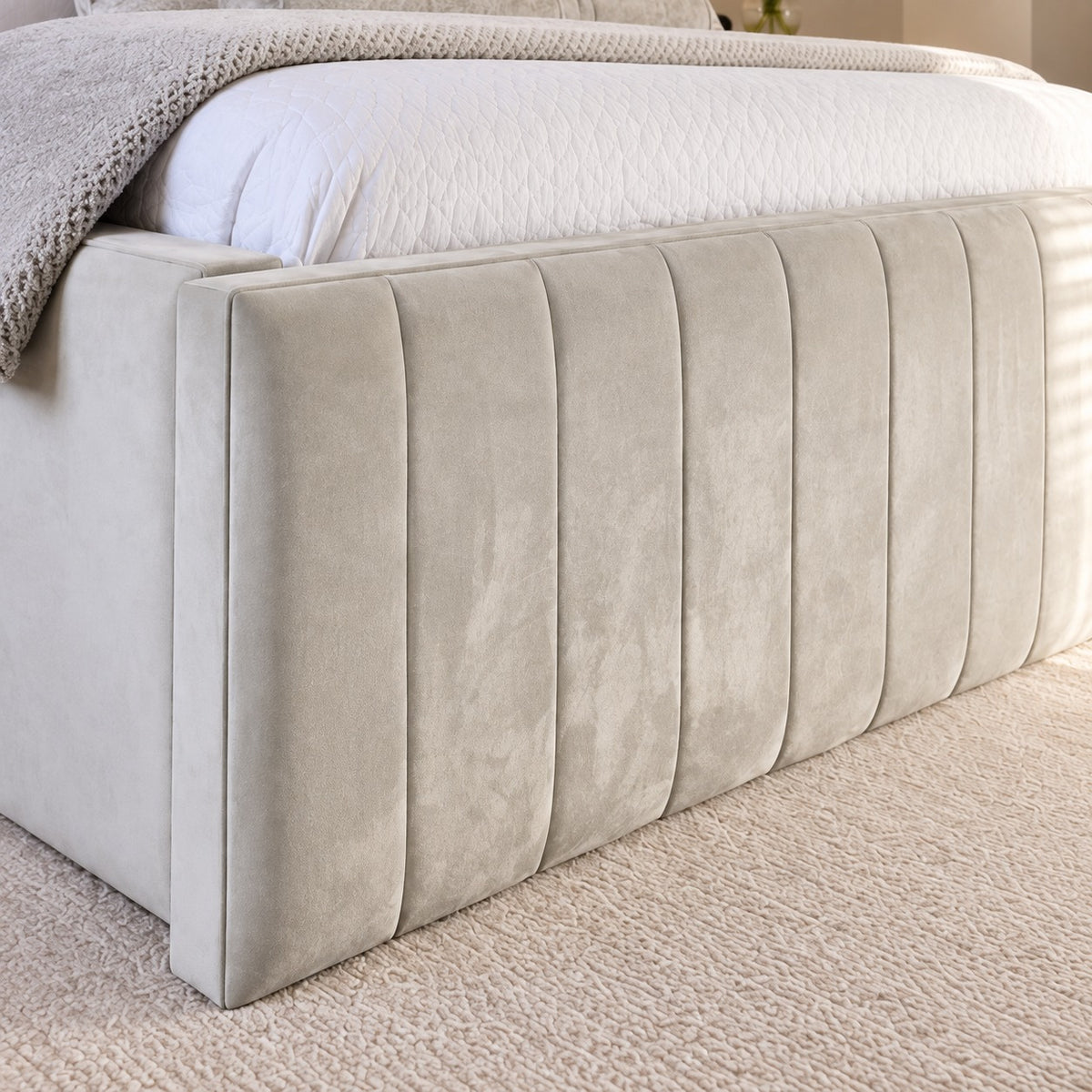 Siena Bed